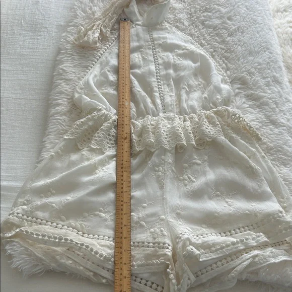 Zimmermann Ivory silk Lace Playsuit US6-8 backless design halter top neck *Flaws - Picture 6 of 16